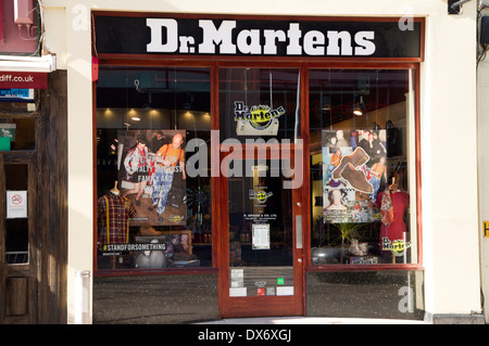 Dr Martens shop, la Hayes, Cardiff, Pays de Galles. Banque D'Images