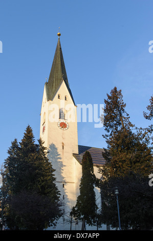 Église catholique Saint Johann Baptist à Oberstdorf, Allgäu, Bavière, Allemagne Banque D'Images