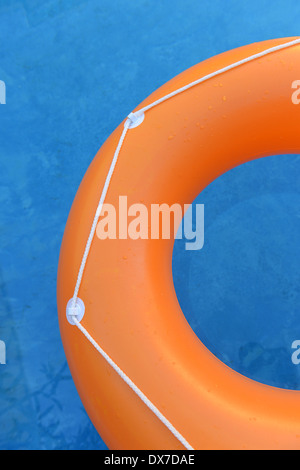 Un gros plan d'un tube de la piscine Banque D'Images