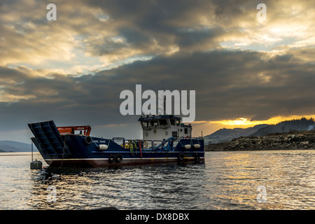 Le Loch Fyne est un loch de mer sur la côte ouest d'Argyll and Bute, Ecosse. Il s'étend de 65 kilomètres à l'intérieur de la son de Bute, Banque D'Images