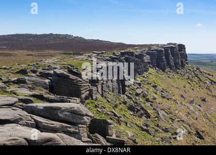 Stanage Edge dans le Derbyshire Peak District en Angleterre Banque D'Images