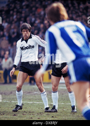 Football, Bundesliga, 1978-1979, stade an der Castroper Strasse, VfL Bochum contre l'Eintracht Francfort 0:0, scène du match, Werner Lorant (Eintracht) Banque D'Images