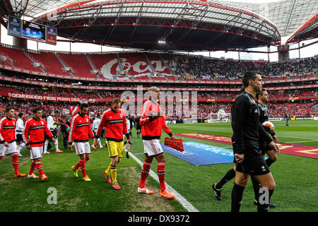 Benfica, Portfugal. Mar 20, 2014. Le défenseur brésilien de Benfica Anderson Silva ''Luisao'' avant l'UEFA Europa League round de 16 deuxième match de football entre jambe SL Benfica et Tottenham Hotspur, au stade de la Luz à Lisbonne. Credit : Filipe Amorim/NurPhoto ZUMAPRESS.com/Alamy/Live News Banque D'Images