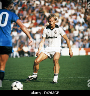 Football, Bundesliga, 1980-1981, stade de la Ruhr, Bochum contre l'Eintracht Francfort 2:0, scène du match, Michael Sziedat (Eintracht) Banque D'Images