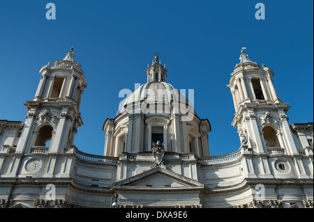 Sant'Agnese in Agone situé dans la Piazza Navona, Rome, Italie Banque D'Images