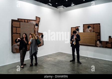 Art Dubai 2014 la principale foire d'art au Moyen Orient s'est tenue à Madinat Jumeirah à Dubai Emirats Arabes Unis Banque D'Images