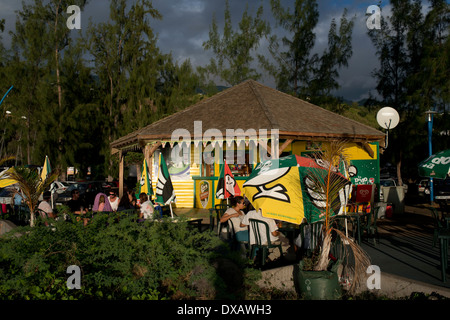 Des bars de plage à Saint Leu. La réunion prend en charge tous les sujets, toutes ces définitions sont utilisés trop souvent pour décrire un exotique Banque D'Images