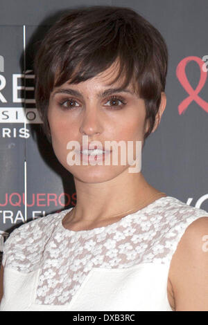 Veronica Echegui actrice espagnole reçoit le prix de beauté L'Oréal au 17ème Festival de Cinéma de Malaga à l'hôtel le 21 mars 2014 à Malaga, Espagne Banque D'Images