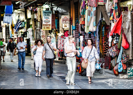 Boutiques de souvenirs dans les rues d'Athènes, Grèce Banque D'Images