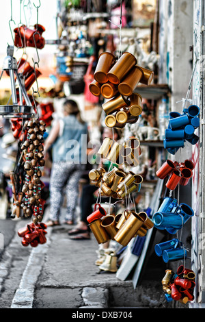 Magasin de souvenirs dans les rues d'Athènes, Grèce Banque D'Images