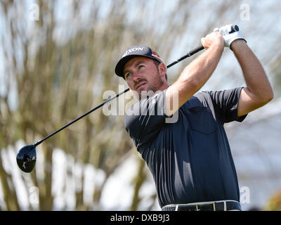 Orlando, Floride, USA. Mar 22, 2014. Graeme McDowell sur le 10e tee au cours de troisième cycle de l'action golf Arnold Palmer Invitational présentée par Mastercard tenue à Arnold Palmer's Bay Hill Club & Lodge à Orlando, FL : Cal Crédit Sport Media/Alamy Live News Banque D'Images