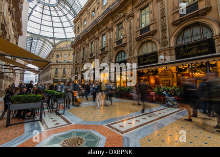 Galerie Galleria Vittorio Emanuele II, Milan, Lombardie, Italie Banque D'Images