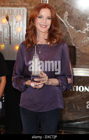 L'actrice Marcia Cross lights l'Empire State Building en l'honneur de Plan International USA comprend : l'actrice Marcia Cross où Banque D'Images