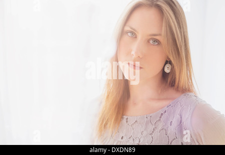 Portrait of young blonde woman Banque D'Images