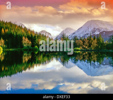 Le Lochan trail, Glencoe, West Highlands Banque D'Images