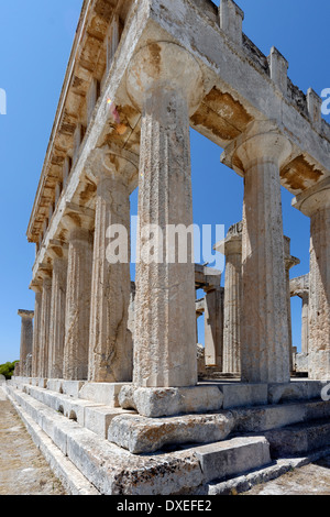 Région Sud-est du Temple d'angle ou d'Aphaia Afea Aegina Grèce Temple situé en haut sur la colline à crête pin côté est Banque D'Images