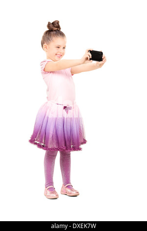 Portrait de la Petite ballerine en tenant un selfies Banque D'Images
