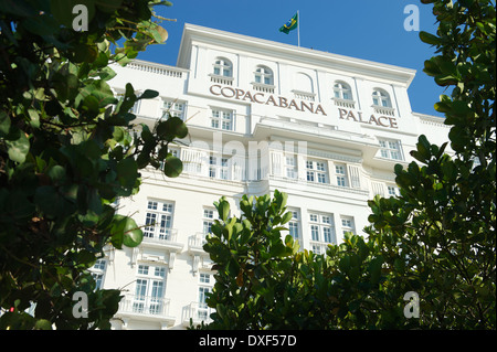 RIO DE JANEIRO, Brésil - 11 février 2014 : Façade de l'Hôtel Copacabana Palace, dont la conception est basée sur le style des hôtels Banque D'Images