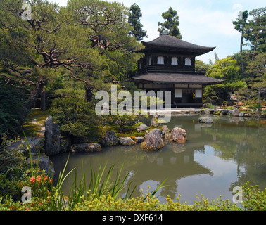 Ginkaku-ji ou le Temple du pavillon d'argent, dans la ville historique de Kyoto au Japon Banque D'Images