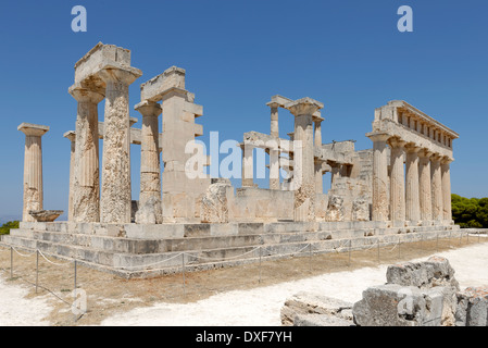 Côté ouest (arrière) du côté long du Temple ou l'AFEA Aegina Grèce Aphaia datant de 490 avant J.-C. Temple situé en haut Banque D'Images