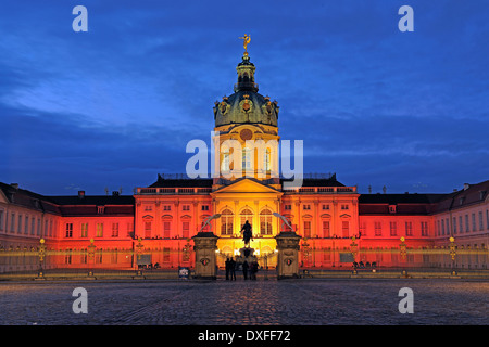 Portail principal, le château de Charlottenburg, au cours de la Fête des Lumières 2009, Berlin, Allemagne / Château de Charlottenburg Banque D'Images