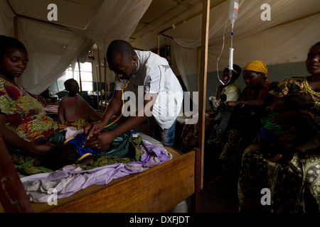 Centre de santé de Kinyandonyi, Rutshuru, Nord Kiwu ,RDC,République démocratique du Congo. Banque D'Images