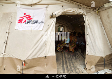 Centre de santé de Kinyandonyi, Rutshuru, Nord Kiwu ,RDC,République démocratique du Congo. Banque D'Images