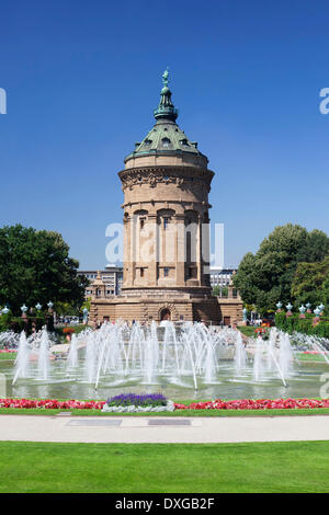 Wasserturm, Water Tower, Mannheim, Bade-Wurtemberg, Allemagne Banque D'Images