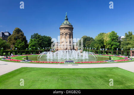 Wasserturm, Water Tower, Mannheim, Bade-Wurtemberg, Allemagne Banque D'Images