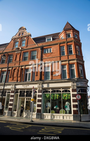 Boutique de vêtements de créateurs de Kate Spade dans Symons Street, Chelsea, London, UK Banque D'Images