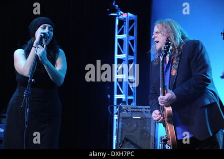 Collaboration de Warren Haynes pour une guérison 15e dîner-bénéfice annuel et la vente aux enchères - Performances comprend : Warr Banque D'Images