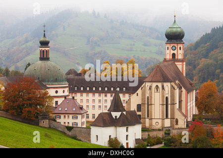 Monastère Saint Trudpert en automne, Forêt Noire, Allemagne Banque D'Images