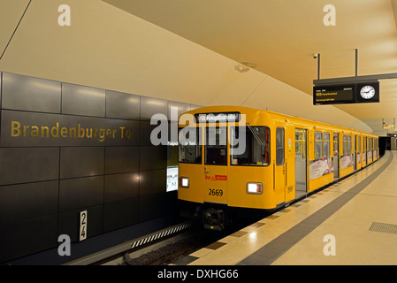 Le métro de Berlin, Porte de Brandebourg, Berlin, Allemagne Banque D'Images