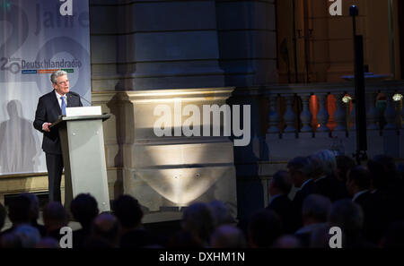 Berlin, Allemagne. Mar 26, 2014. Le Président allemand Joachim Gauck parle lors de l'événement '20 ans de Deutschlandradio" au Musée de la communication à Berlin, Allemagne, 26 mars 2014. Photo : FLORIAN SCHUH/dpa/Alamy Live News Banque D'Images