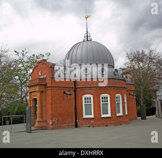 Monture azimutale, bâtiment Royal Observatory, Greenwich, Londres, Angleterre construit en 1899 Banque D'Images