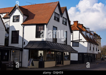 Mogul et d'épices Tandoori Masala (anciennement Kismet) restaurants indiens, Chipping Ongar, Essex, Angleterre Banque D'Images