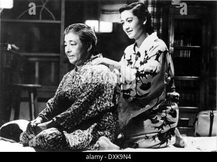 Voyage à Tokyo (JAP) 1953 CHIEKO HIGASHIYAMA, SETSUKO HARA Banque D'Images