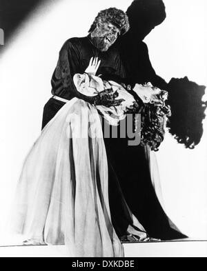 L’HOMME AUX LOUPS Banque D'Images