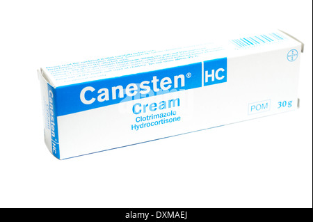 Canesten cream (Clotrimazole Hydrocortisone) utilisé dans le traitement des infections de la peau causées par plusieurs types de champignons Banque D'Images