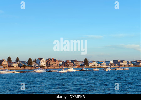 Les bateaux de pêche ancrés dans les puits Harbor, Maine, USA. Banque D'Images