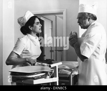 La SANTÉ NATIONALE (1973) ELEANOR BRON, JIM DALE THNH FOH 007 Photo ...