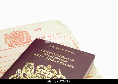 Royaume-uni et le certificat de naissance Passeport Banque D'Images