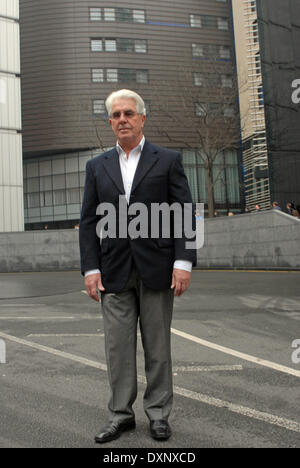 28 mars 2014 Max Clifford arrive à Southwark Crown Court pour continuer à témoigner en sa défense de 11 chefs d'accusation d'attentat à la pudeur Banque D'Images