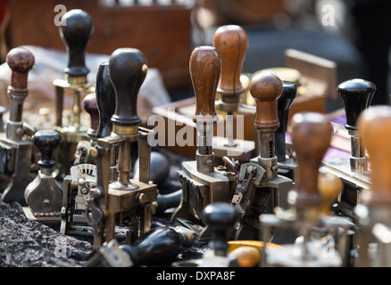 Démodé, timbre en caoutchouc, timbre-poste, caoutchouc, gomme, équipement, vieux, la culture traditionnelle, l'occupation, de l'espace, Table, Banque D'Images