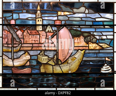 Le port médiéval de Copenhague décrite dans le vitrail, Merchant Adventurers' Hall, City of York, Yorkshire, Angleterre Banque D'Images