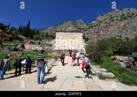 Fokida Grèce Mont Parnasse Delphes le trésor des Athéniens Banque D'Images