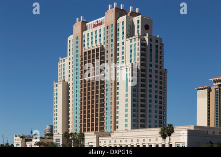 Centre-ville Marriott Hotel à Tampa Skyline et la rivière Hillsborough, Tampa, FL Banque D'Images