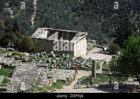 Fokida Grèce Mont Parnasse Delphes le trésor des Athéniens Banque D'Images