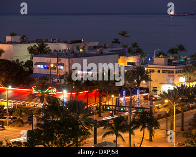 Vue de nuit de Fort Lauderdale, FL, USA Banque D'Images