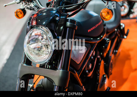Poznan, Pologne. Mar 27, 2014. Poznan Motor Show est le plus grand événement juste en Pologne, l'industrie automobile, organisé chaque année par la foire internationale. Sur la photo de Harley Davidson Night Rod spécial. Credit : Lukas Juszczak/Alamy Live News Banque D'Images